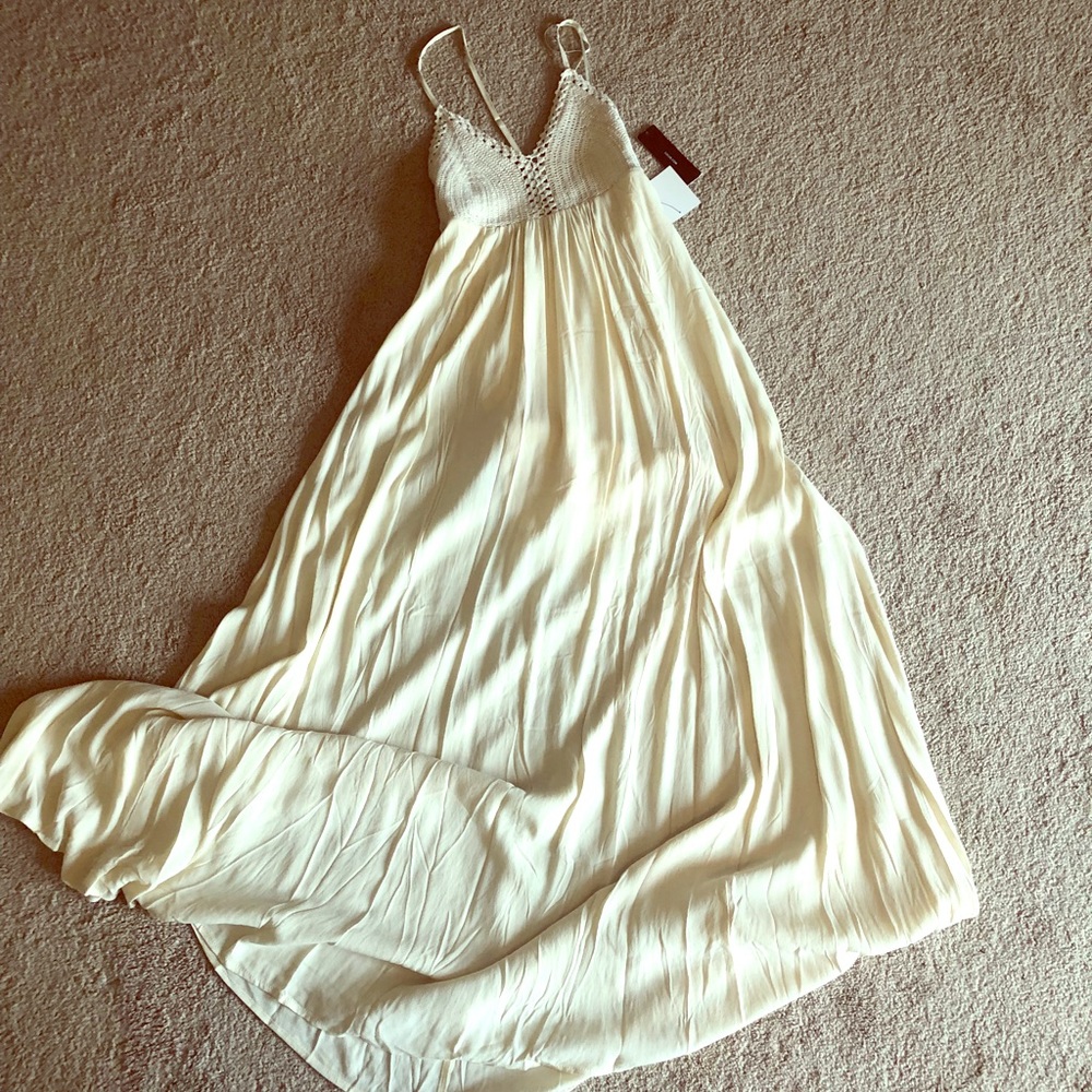 BEAUTIFUL crochet top LuLu’s dress